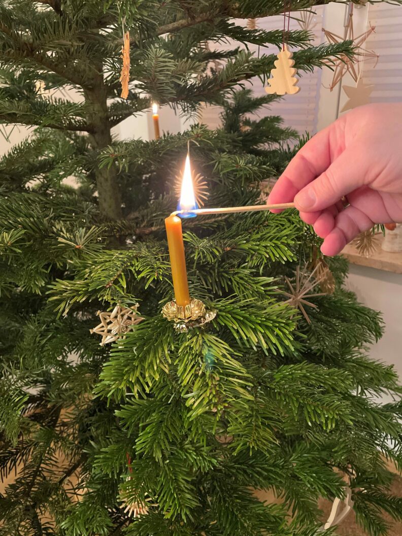 Einsatzfoto Tipps des Deutschen Feuerwehrverbandes zur Weihnachtszeit